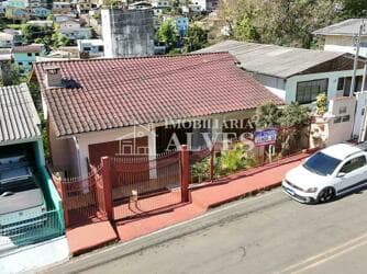 Casa para vender no bairro Vila Militar, Herval D'Oeste - Santa Catarina