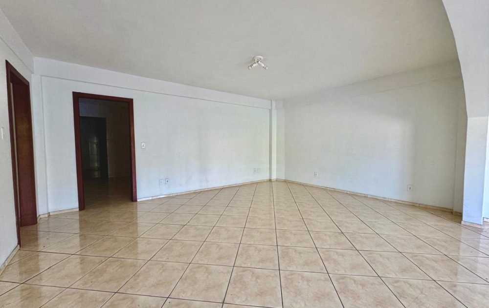 WhatsApp Image 2025-07-15 at 16.31.42 (2)