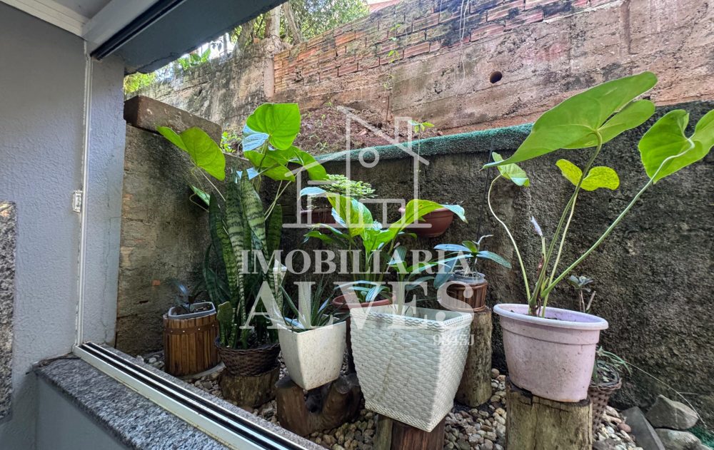 WhatsApp Image 2025-08-09 at 11.40.08 (1)